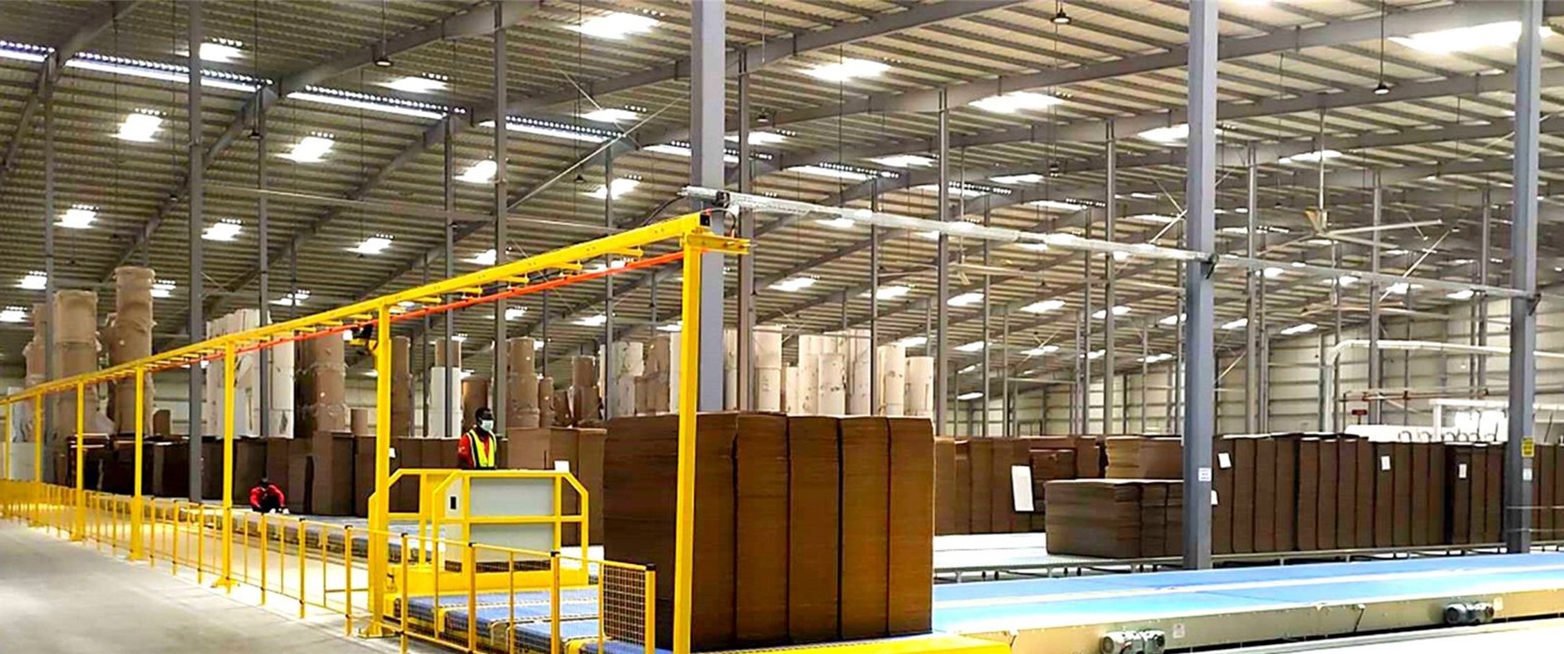 DÂY CHUYỀN SÓNG CARTON ĐIỀU KHIỂN BẰNG VI TÍNH TỐC ĐỘ CAO (100m-300m/PHÚT)